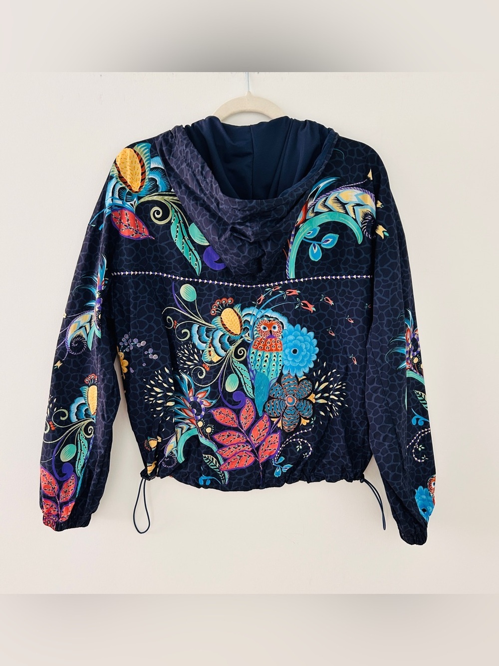 Johnny Was Active Seabrock Windbreaker Jacket Navy Blue Floral Birds Size XS - Picture 9 of 14